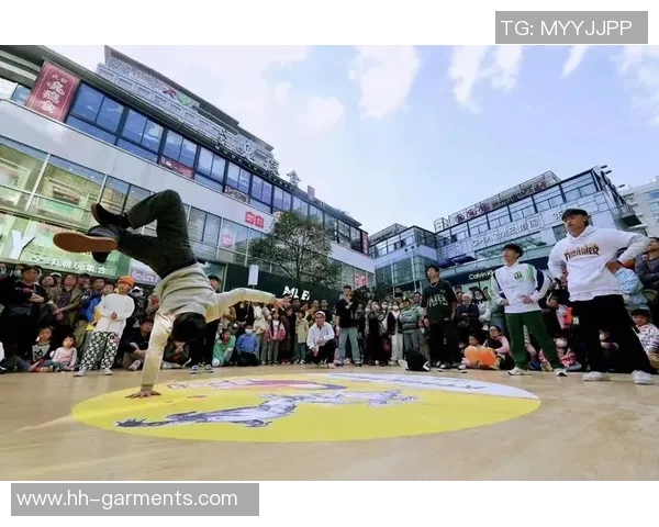 足球明星与音乐的激情碰撞打造全新视听盛宴尽享旋律与球技的完美结合