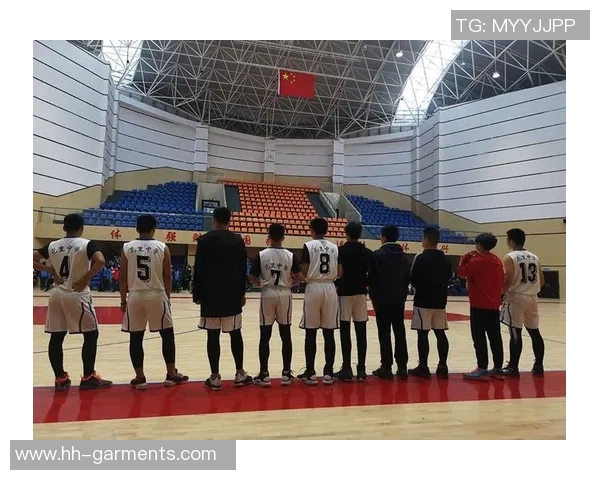 重庆篮球队的拼搏之路与杯赛荣耀的背后故事